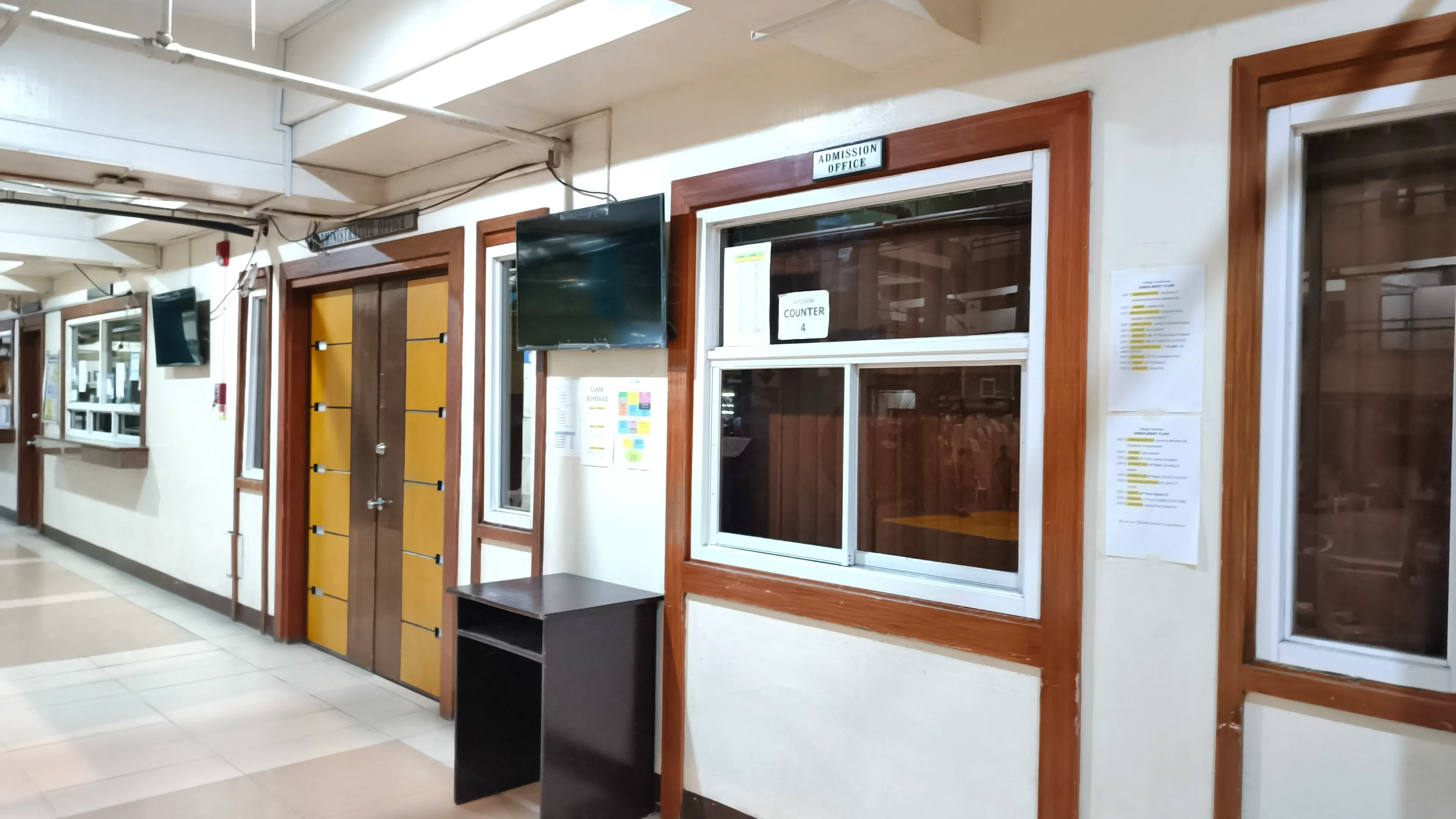 Admission Office - Photo 3